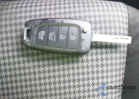 2020 Hyundai Kona Se из США, поврежденный, VIN KM8K12AA1LU470507